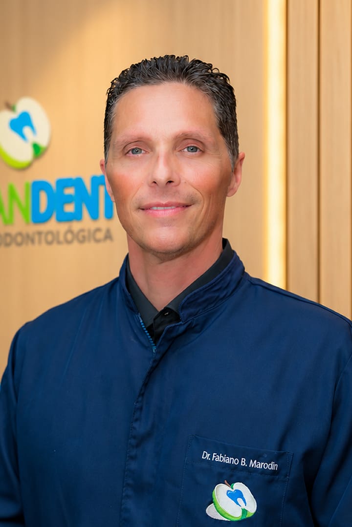 Dr. Fabiano Brandão Marodin